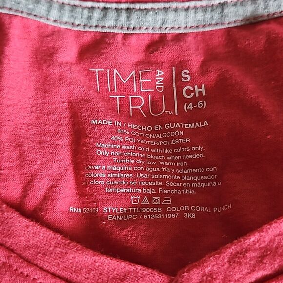 TIME AND TRU Women's Small Salmon Colored 4 -6 Pink v neck t shirt - Picture 3 of 5